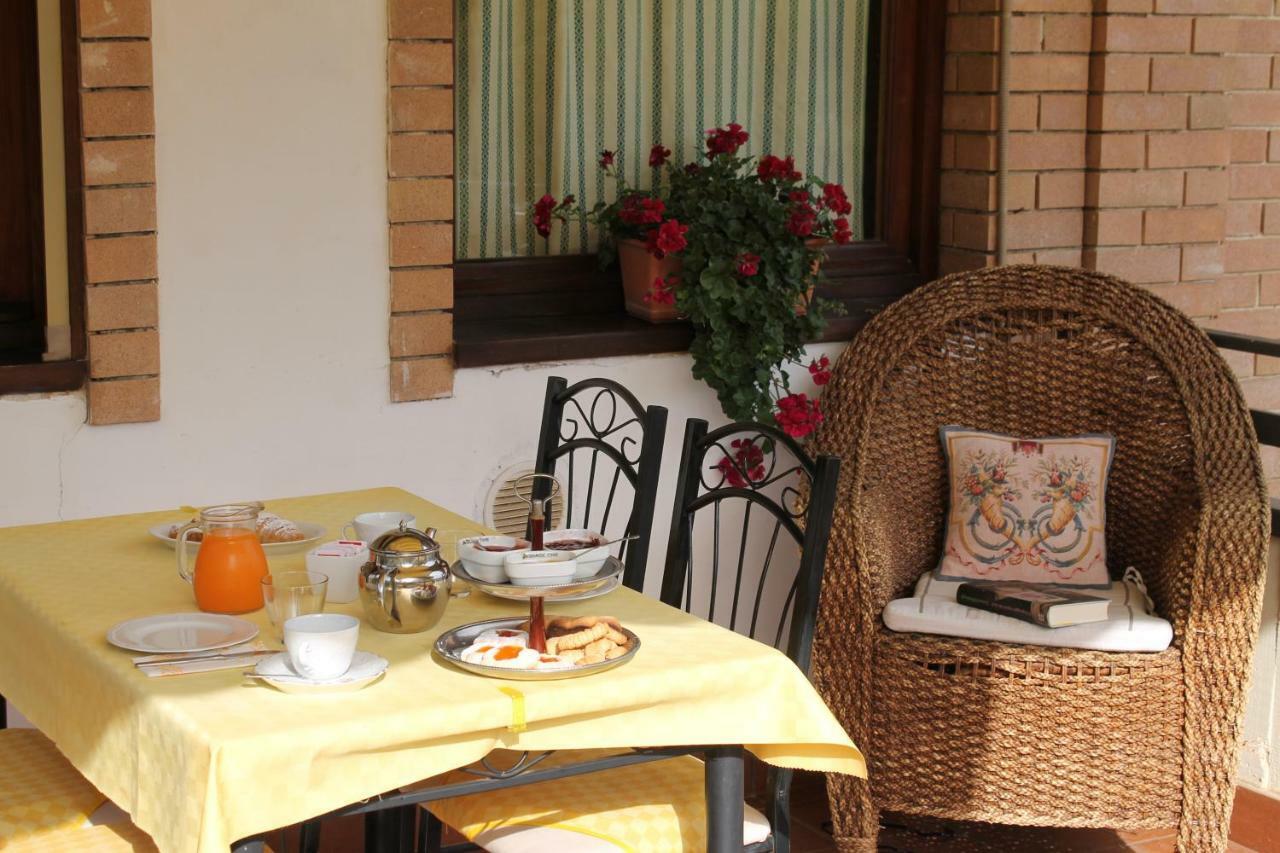 B&B Villa Letizia Кастельбуоно Экстерьер фото